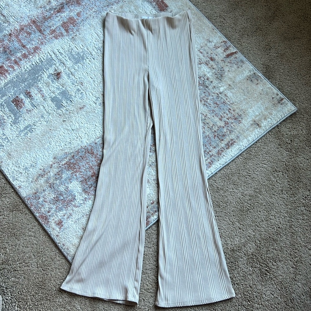 Flare leg stretchy pants